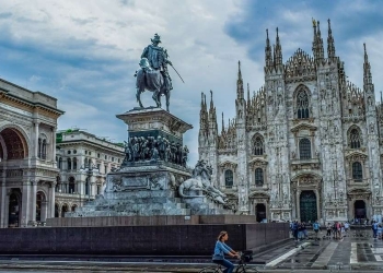 Piazza del Duomo a Milano (Pixabay)
