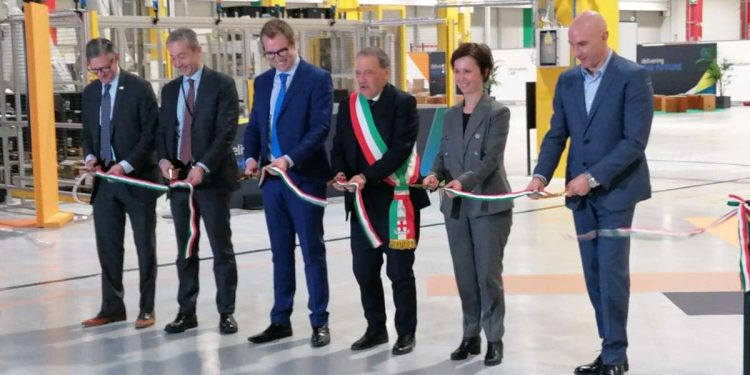 L'inaugurazione dell'Innovation Lab Amazon