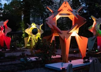 "sunRICE – la ricetta della felicità", l'installazione di Eni al FuoriSalone 2024