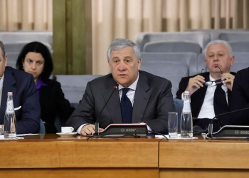 Tajani con gli ambasciatori arabi