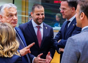 Orban, Meloni e Macron in Ue