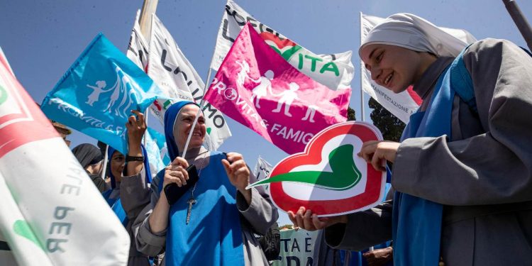 pro vita e famiglia