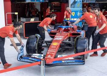 Ferrari Miami azzurra