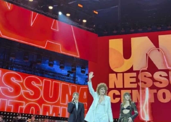 una nessuna centomila concerto diretta scaletta