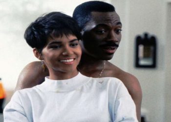Halle Berry ed Eddie Murphy in una scena del film in seconda serata su Italia 1 (Foto Web)