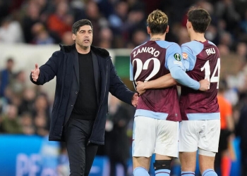 Paulo Fonseca dopo l'eliminazione del Lille per mano dell'Aston Villa (Foto ANSA)