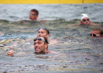 Paltrinieri nuoto fondo diretta
