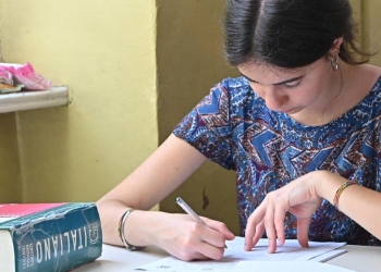 Esame di maturità presso il liceo Alfieri di Torino, 21 giugno 2023, prima prova di Italiano (Foto ANSA/ALESSANDRO DI MARCO)