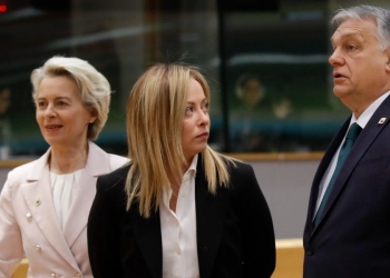 Da sin.: Ursula von der Leyen, Giorgia Meloni, Viktor Orbán (Ansa)