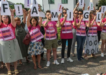 Famiglie arcobaleno, figli coppie gay