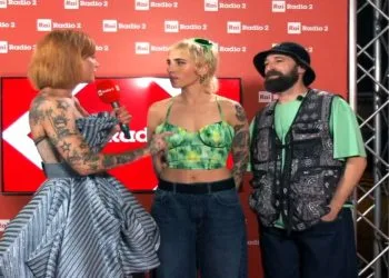 I Coma_Cose al Tim Summer Hits, in un un'intervista a Radio 2 (Screenshot)