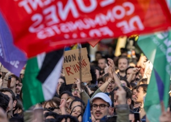 Francia, sinistra in piazza contro il Rassemblement National (Ansa)