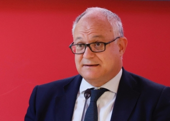 Il sindaco di Roma Roberto Gualtieri in conferenza stampa (Foto 2024 ANSA/FABIO FRUSTACI)