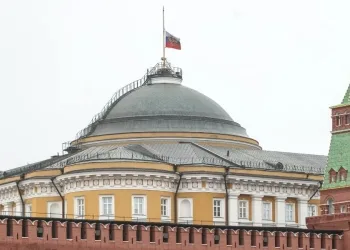 Mosca, veduta del Cremlino (Ansa)