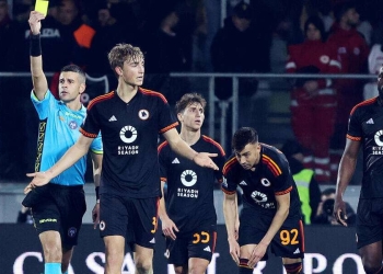 Dean Huijsen con la maglia della Roma (Foto ANSA)