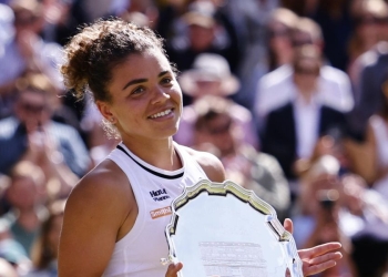Jasmine Paolini dopo la finale di Wimbledon 2024 (Ansa)