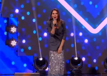 Ilary Blasi nella terza puntata di Battiti Live 2024 (Foto: screenshot da Mediaset Infinity)