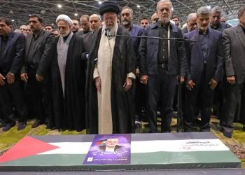 Ayatollah ai funerali di Haniyeh