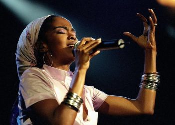 Lauryn Hill, chi è la cantante famosa della musica black (Foto:Screenshot)
