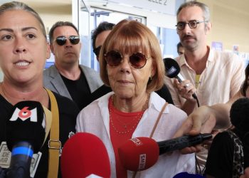 Gisele Pelicot con la figlia