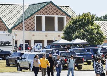 Sparatoria scuola Georgia