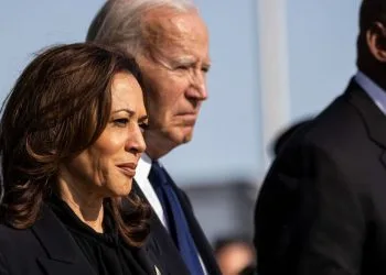 Kamala Harris, Joe Biden e il segretario alla Difesa Lloyd Austin (Ansa)