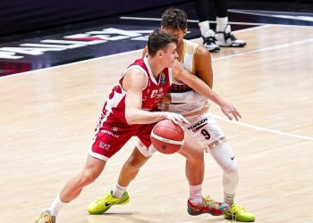 Nenad Dimitrijevic con l'Olimpia Milano (da facebook.com/OlimpiaMilano1936)