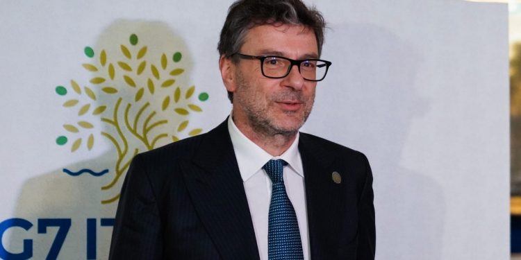 Giancarlo Giorgetti al G7 Economia