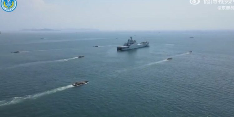 portaerei cinese a Taiwan