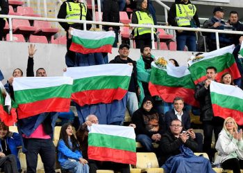 Bandiere della Bulgaria in Nations League (Foto ANSA)