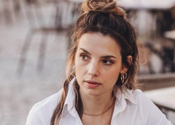 Federica Sabatini è Giulia Mezzanotte in Don Matteo 14