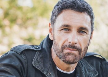 Raoul Bova Don Matteo 13