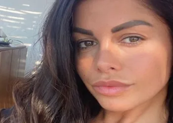 Clementina Deriu ex Alessandro Basciano