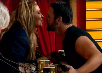 Selvaggia Lucarelli e Raoul Bova a Ballando con le stelle 2024