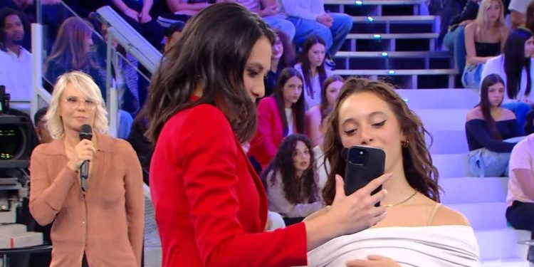 Maria De Filippi Deborah lettieri