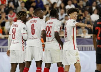 La barriera del Monaco in Champions League (Foto ANSA)