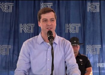 Chase Oliver, screen da Youtube