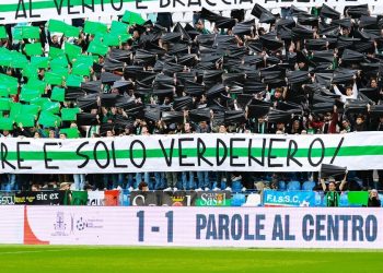 La curva del Sassuolo (da facebook.com/officialsassuolocalcio)