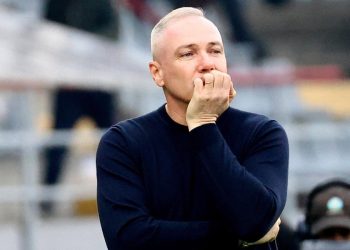 Alvini in panchina (Ansa Foto)