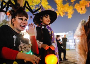 Halloween a Pechino (Ansa)