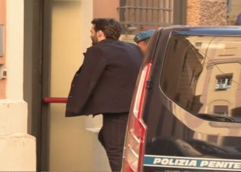 Giovanni Padovani arriva in aula per il processo d'appello (Foto: Tgr Emilia-Romagna)
