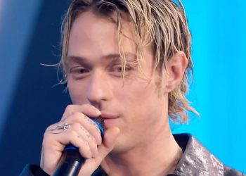 Irama a Domenica In (Foto: Screenshot dalla trasmissione)