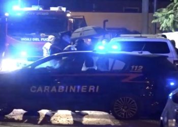 Carabinieri sulla scena del crimine a Leporano (Foto: Tgr Puglia)