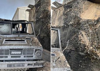 Il luogo dell'attacco e l'auto dei quattro caschi blu della Brigata Sassari rimasti feriti nell'attacco alla base Unifil nel Libano, Shama, 22 novembre 2024 ANSA/NPK