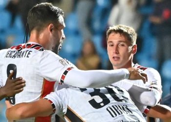 L'esultanza della Torres (da facebook.com/torressassaricalcio)