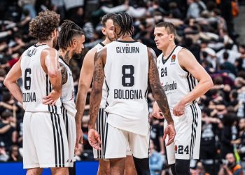 La Virtus Bologna in Eurolega (da facebook.com/VirtusSegafredoBologna)