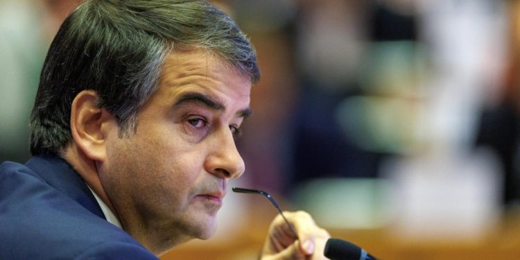 Raffaele Fitto (Ansa)