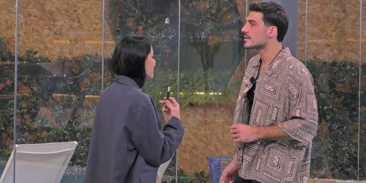 Sfuriata di Lorenzo Spolverato contro Shaila Gatta al Grande Fratello (Screen Mediaset Infinity)