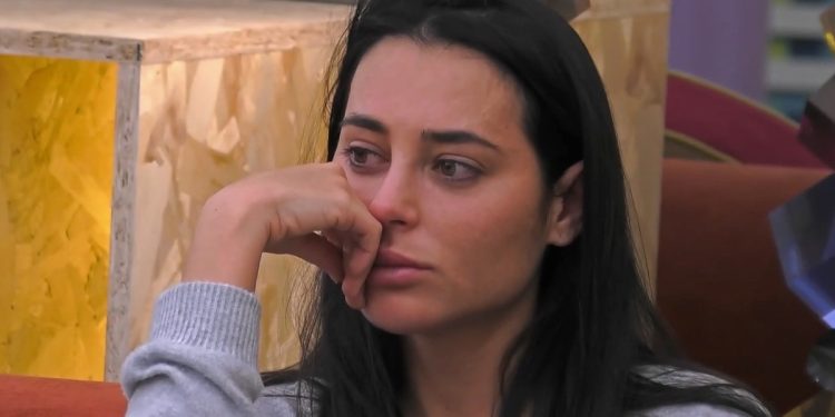 Cosa nasconde MariaVitottoria Minghetti al Grande Fratello (Screen Mediaset infinity)