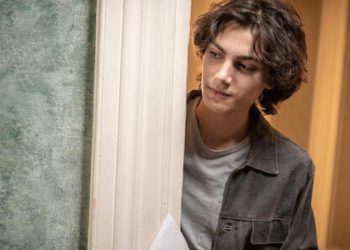 Alfredo di Vincenzo Malinconico 2 Avvocato d'insuccesso